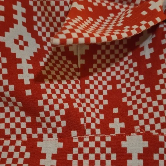 GLAMOROUS Patterned Crop Top Size Medium - Picture 4 of 8